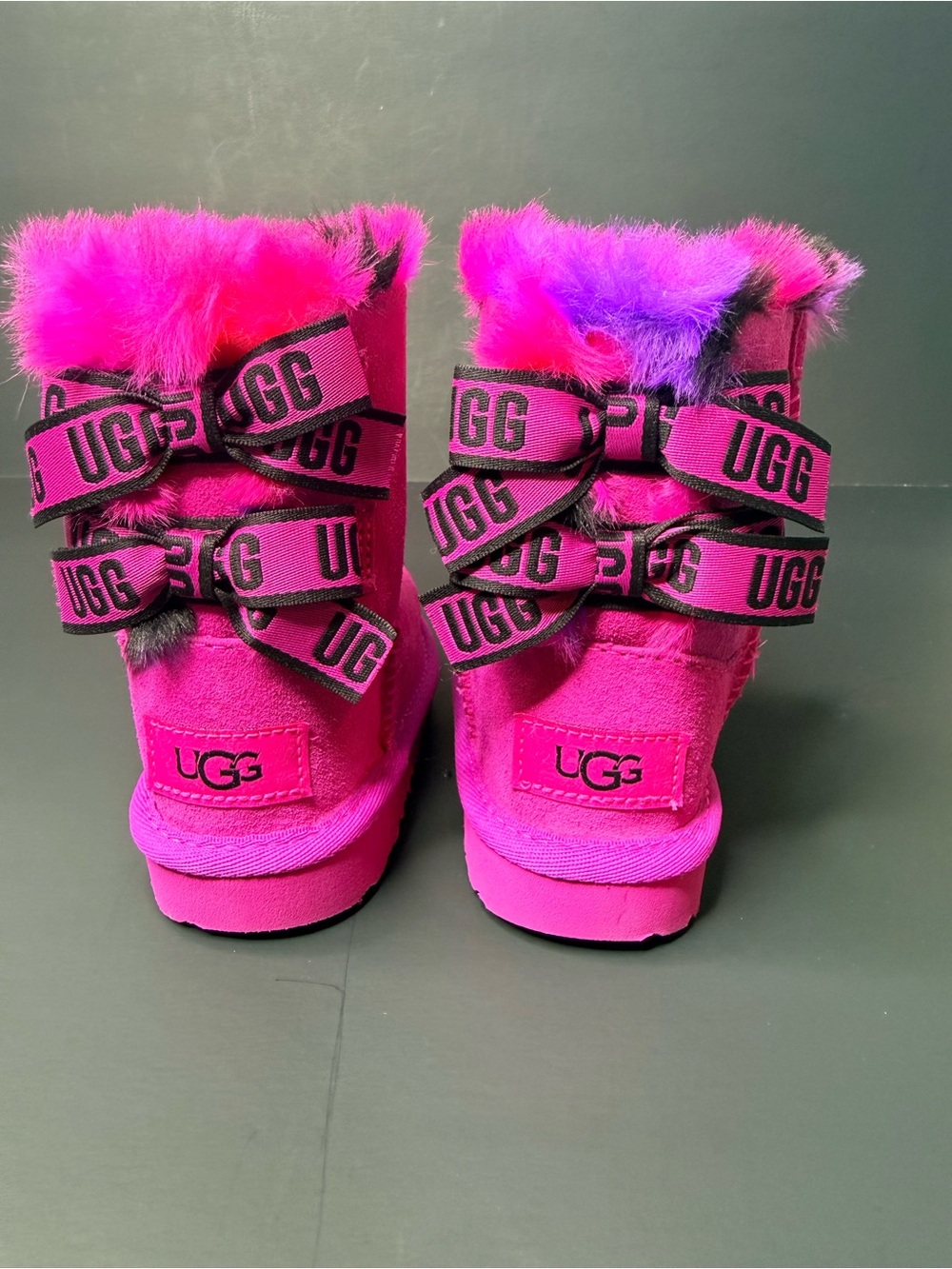 UGG Bailey Bow Plaid Punk Boots Rock Rose Pink Girls Size 6.5 1134930T